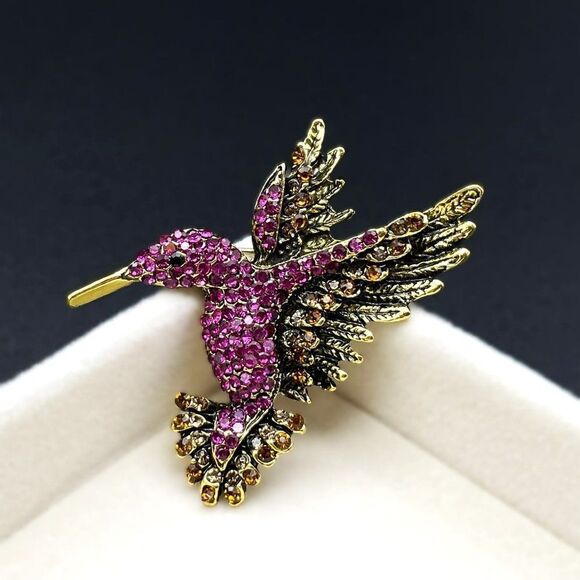 Yellow Gold with Fuchsia and Topaz Crystal Flying Hummingbird Pin Back Brooch - Picture 2 of 7